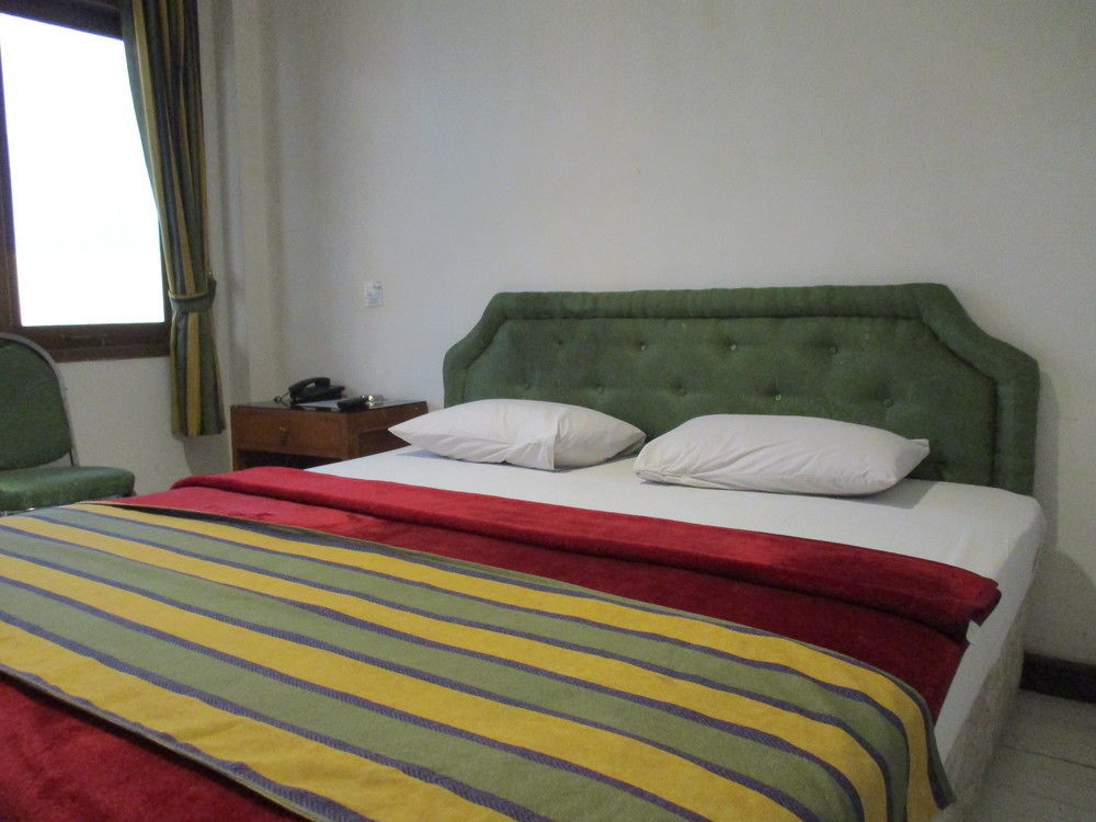 Hotel Maxim Kwitang Jakarta Exterior photo
